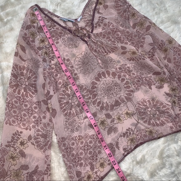 bell sleeve floral v neck boho paisley tunic top - Picture 3 of 9